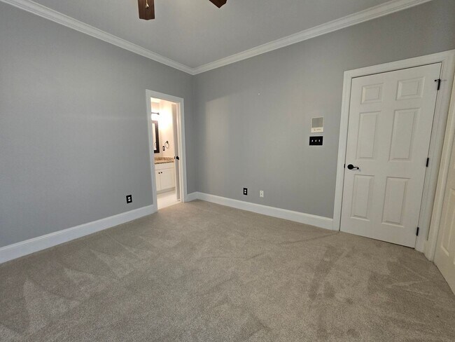 Building Photo - 102 Eyemouth Ct