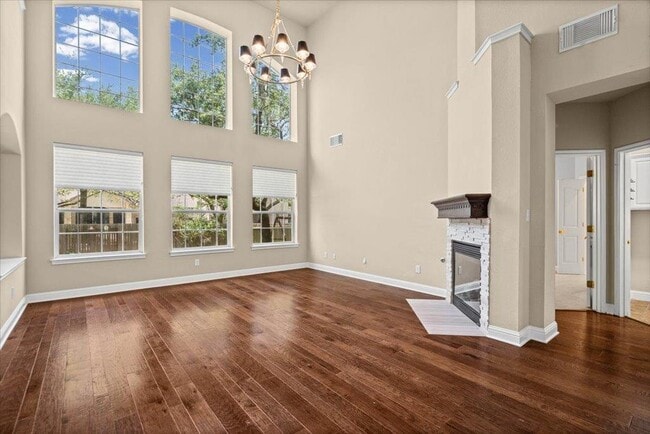 Building Photo - 6925 Larue Belle Cove