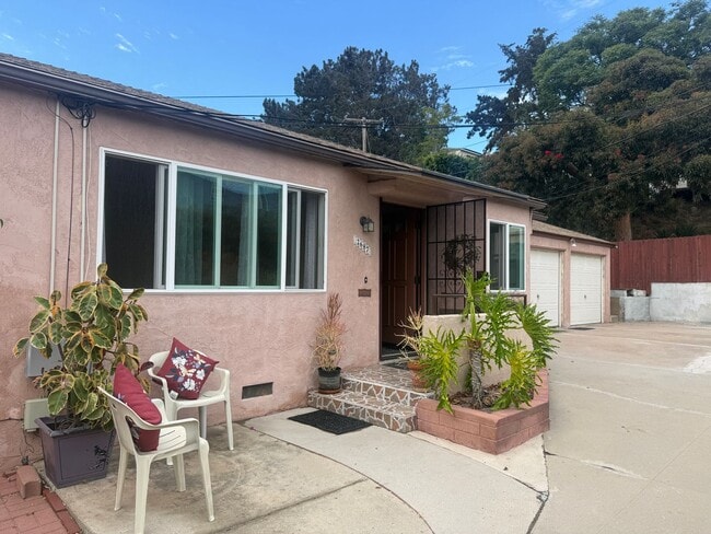 Building Photo - 2687 Reynard Way