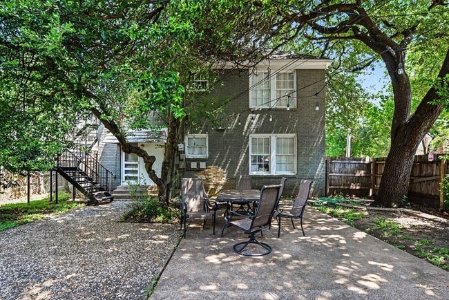 Building Photo - 4301 Emerson Ave