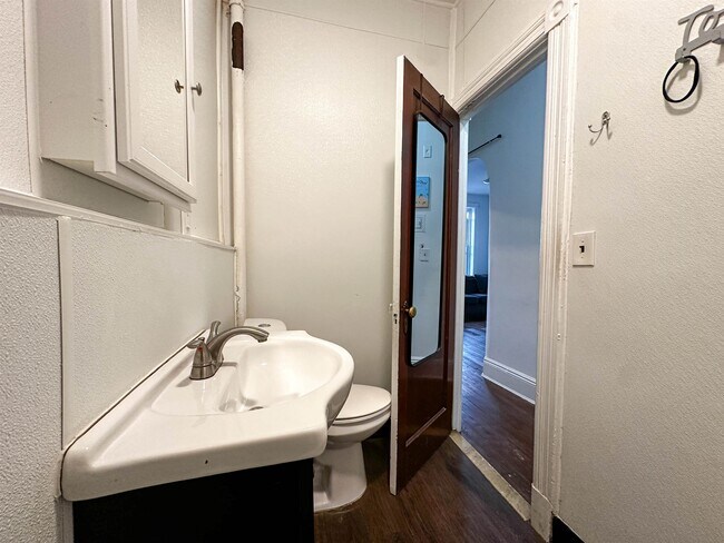 Building Photo - 2315-2317 New York Ave