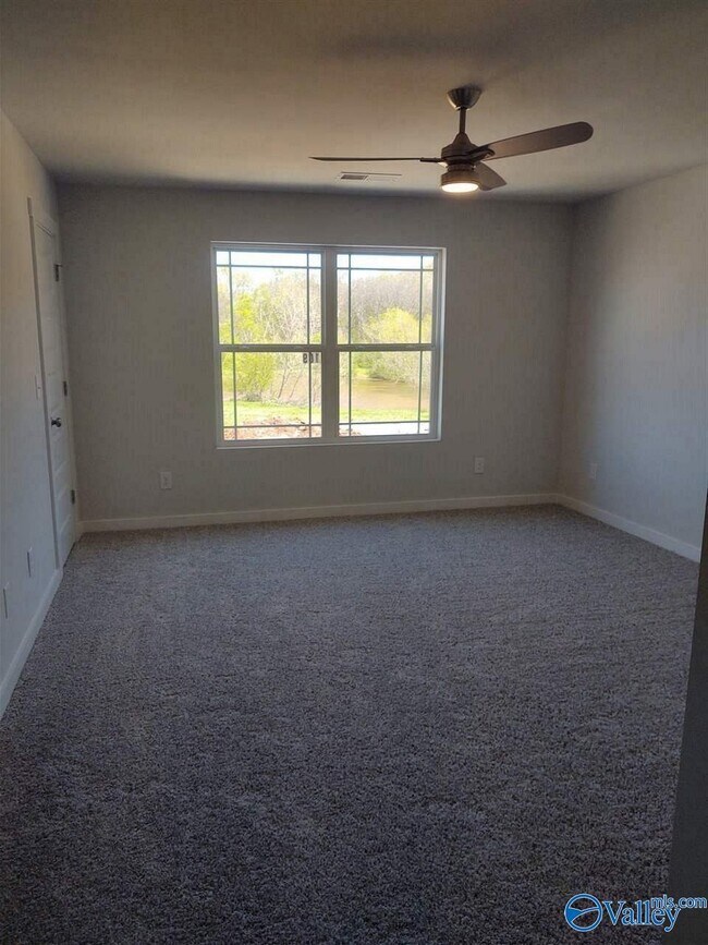 Building Photo - 109 Woodsbrook Pl SW