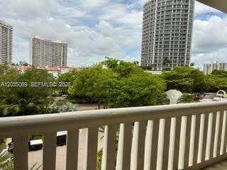 Building Photo - 3000 Island Blvd