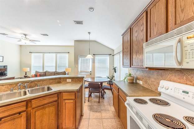 Building Photo - 1618 Eberhart Star Ct