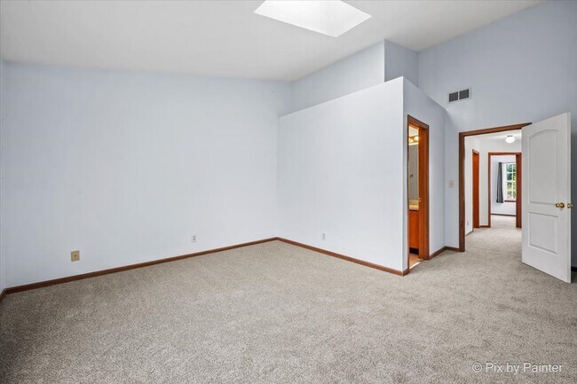Building Photo - 1462 Division Ct