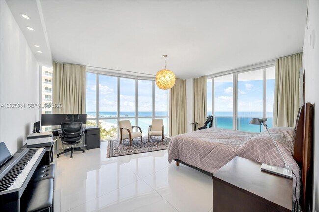 Building Photo - 16001 Collins Ave
