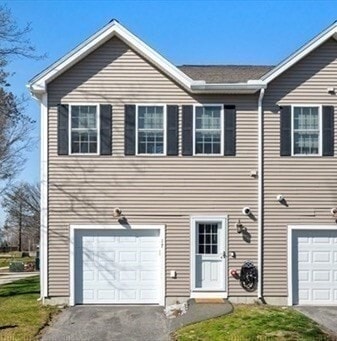 Building Photo - 17 Hamel Way