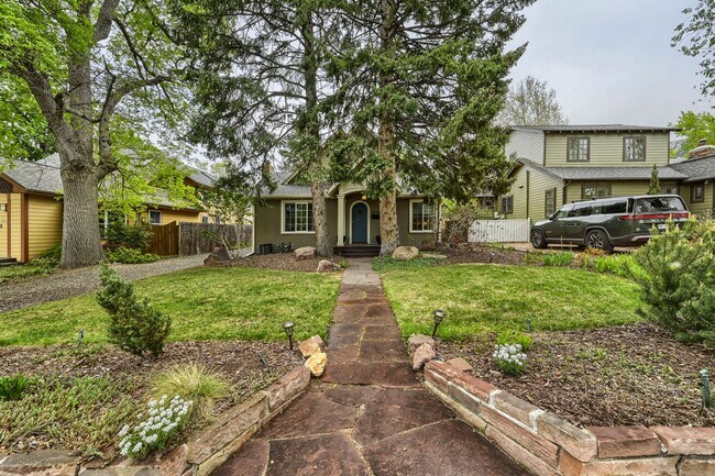 Building Photo - 2018 Columbine Ave