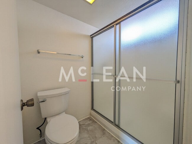 Building Photo - Charming 3-Bedroom Home for Lease in Cathe...
