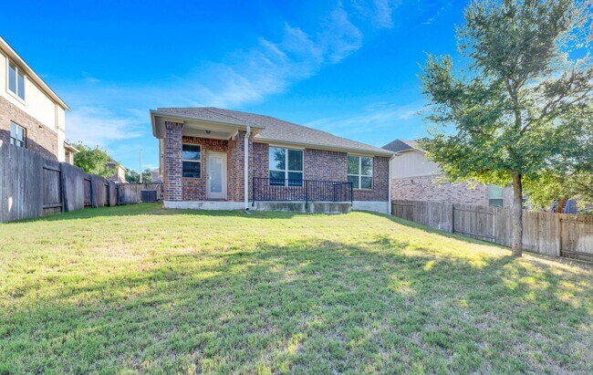 Building Photo - 2304 Abilene Ln