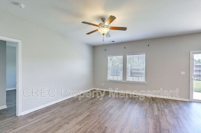 Building Photo - 9657 Spencer Woods Rd