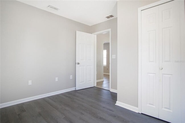 Building Photo - 1205 Ave F