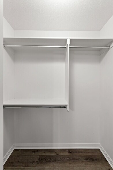 Building Photo - 2801 E 450 N