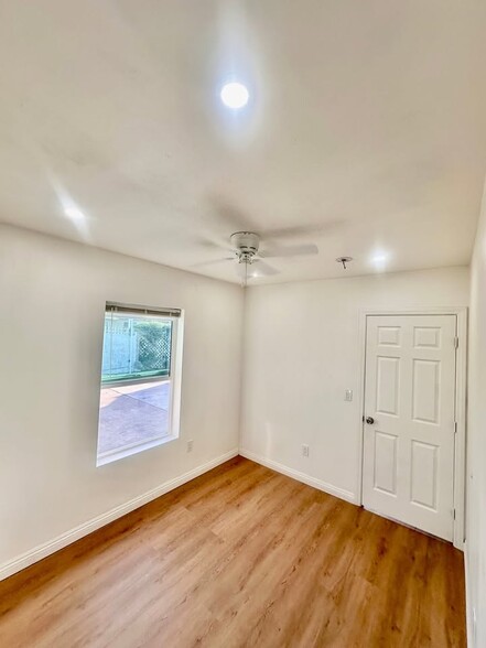 Building Photo - 15509 Denley St