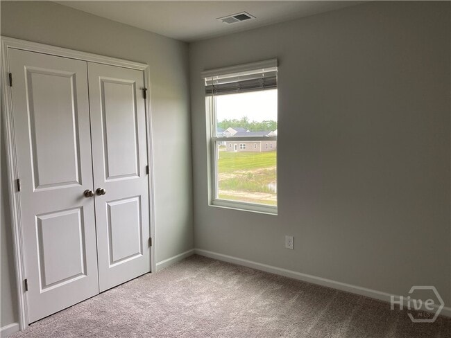 Building Photo - 105 Stillhouse Dr