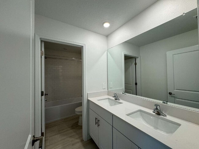 Building Photo - 11661 Radiant Shr Lp