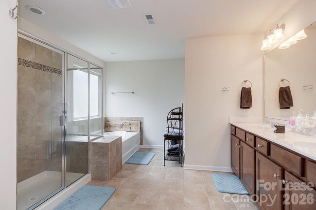 Building Photo - 223 Quail Crossing