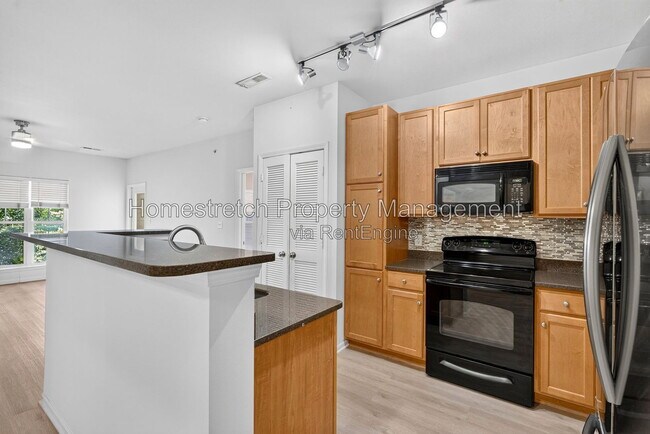 Building Photo - 1270 Strassner Dr