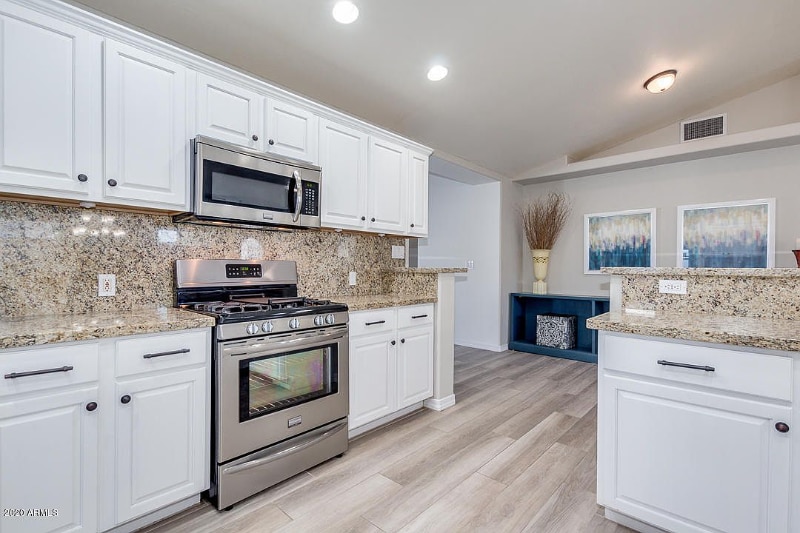 Building Photo - 4835 E Piccadilly Rd