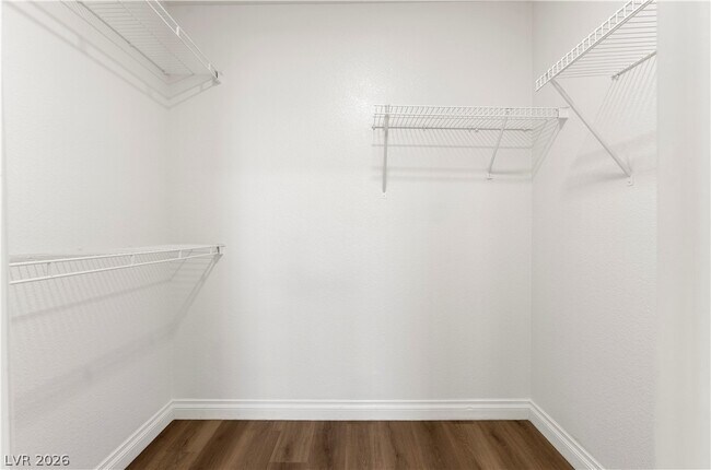 Building Photo - 1150 N Buffalo Dr