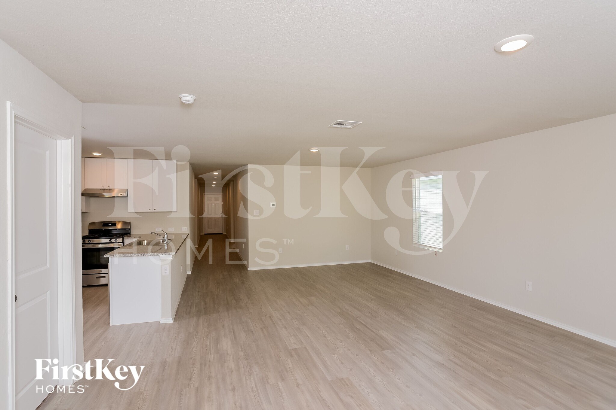 Building Photo - 1827 Morse Way