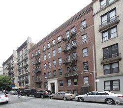 Building Photo - 69 Pinehurst Avenue