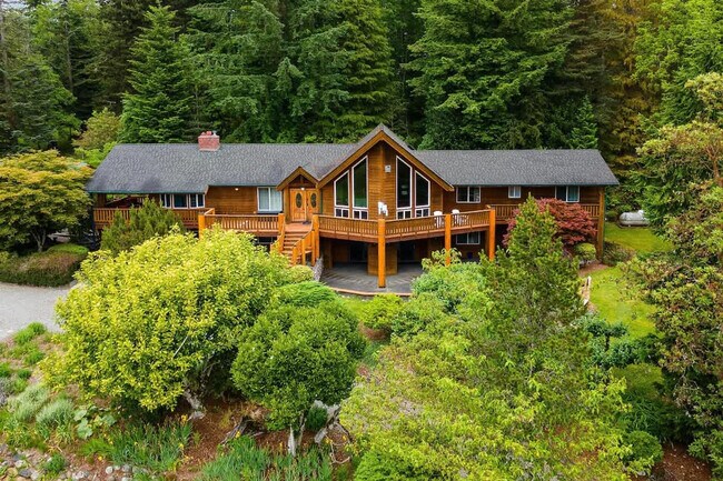 Building Photo - 7755 Cully Ln