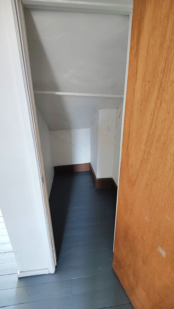 Building Photo - *Spacious 2BD/1BA Single-Family Home for Rent in Southside*