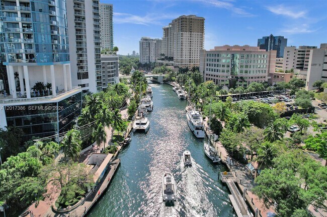 Building Photo - 100 E Las Olas Blvd