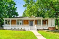 Building Photo - 8513 Thomas Dr