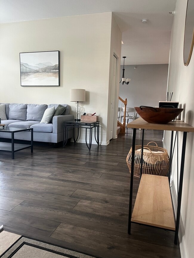 Building Photo - 5648 Winnetka Ave N