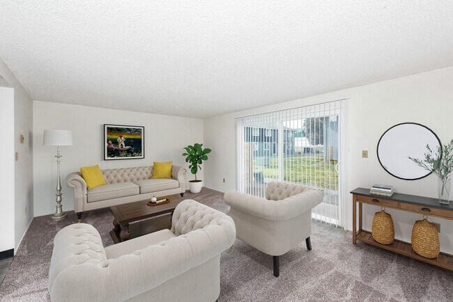 Building Photo - Wellington Court Townhomes