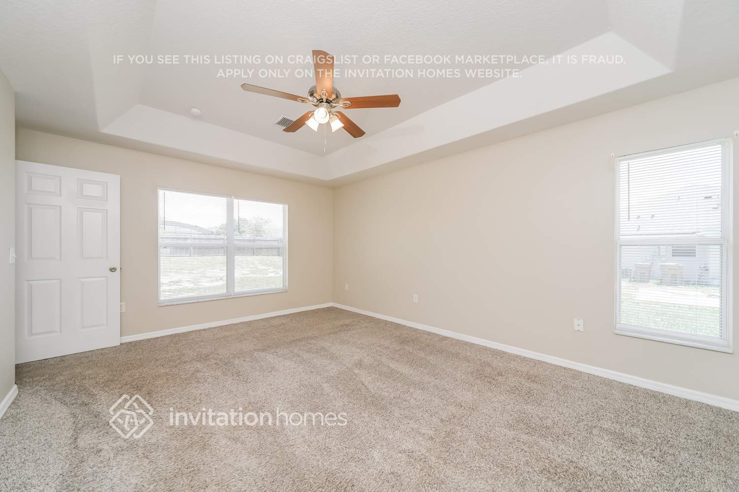 Building Photo - 13343 Biscayne Dr