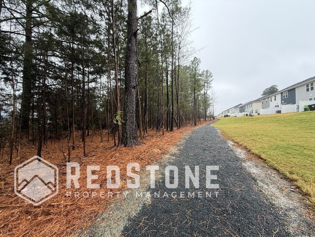 Building Photo - 194 Parker Ln