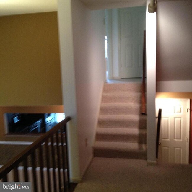 Building Photo - 6559 River Tweed Ln