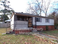 Building Photo - 3145 34th Ct N