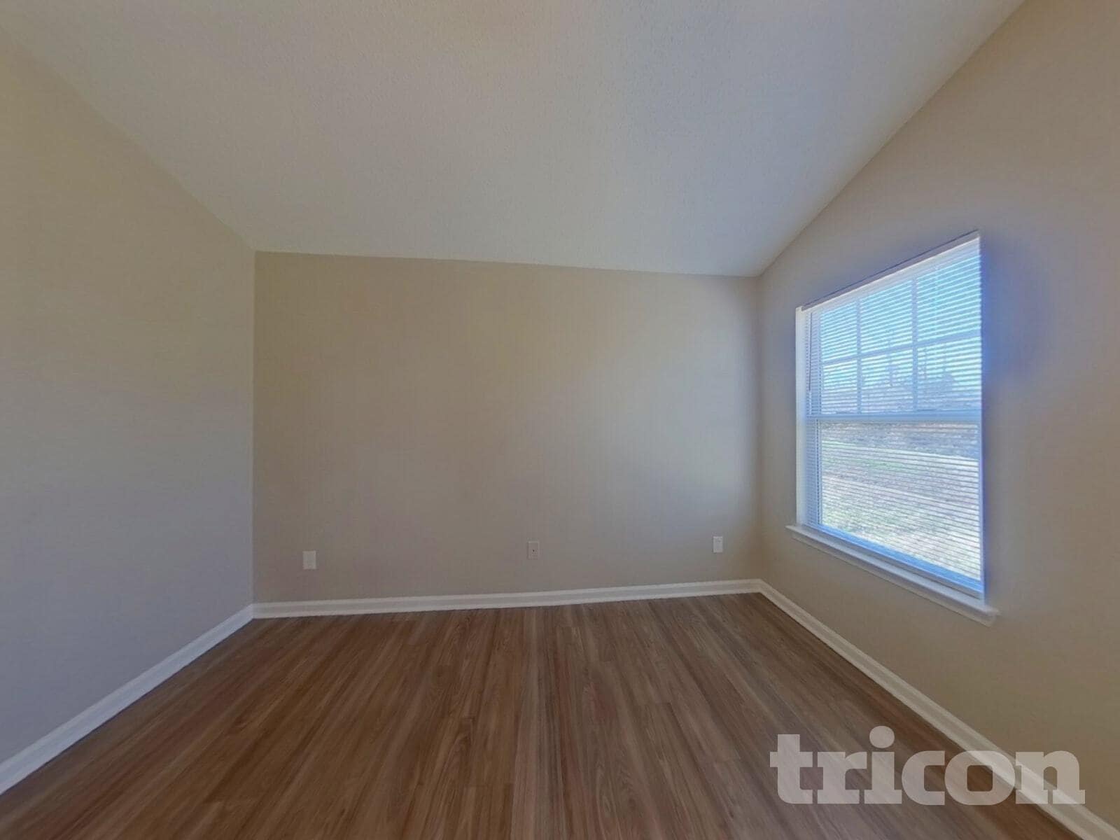 Building Photo - 340 Peachtree Rd