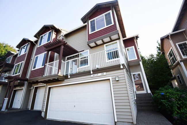 Building Photo - 10735 SW Canterbury Ln