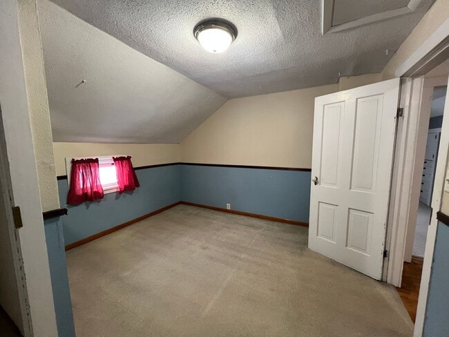 Building Photo - Click the “Apply Now” button or email wapmrentals@gmail.com for a prompt response.