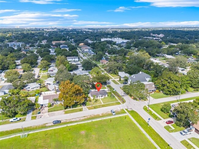 Building Photo - 5201 S Quincy St