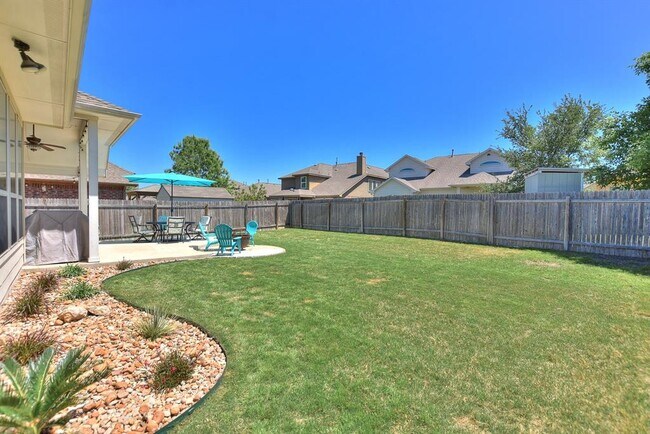 Building Photo - 117 Salt Fork Dr