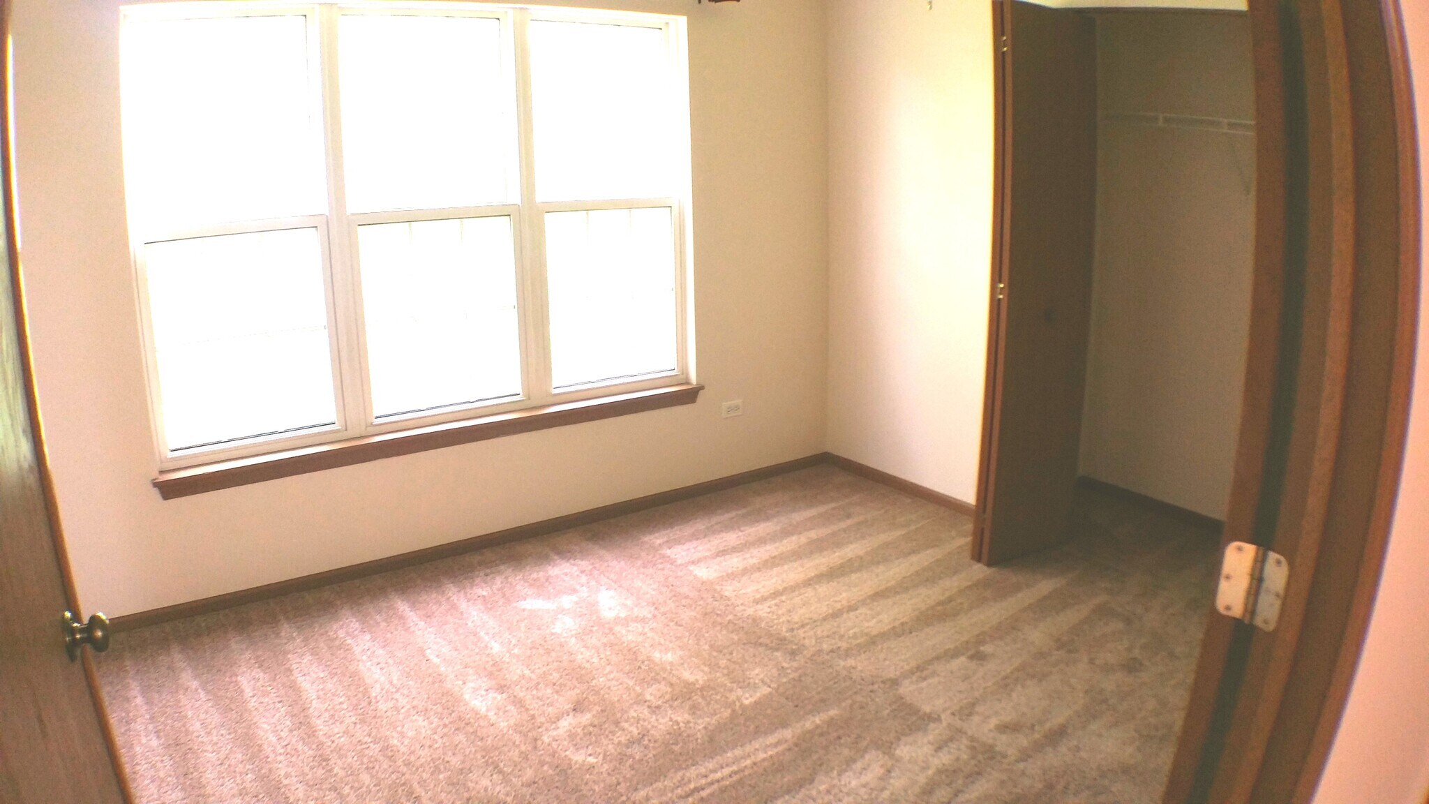 Building Photo - 1934 Heron Ave