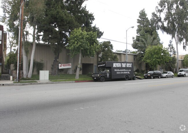 Primary Photo - 12659 Moorpark Apartments