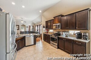 Building Photo - 5018 Italica Rd