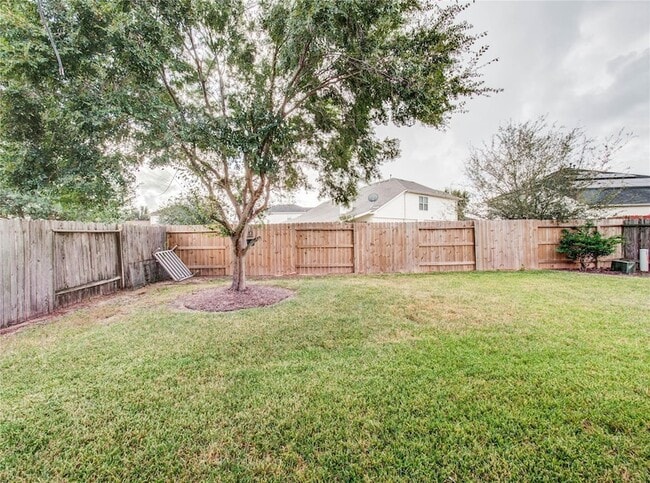 Building Photo - 22411 Albee Dr