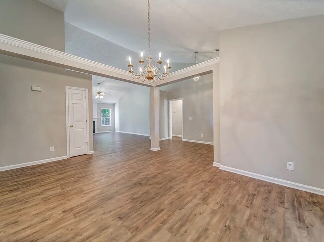 Building Photo - 4840 Kiawah Ct