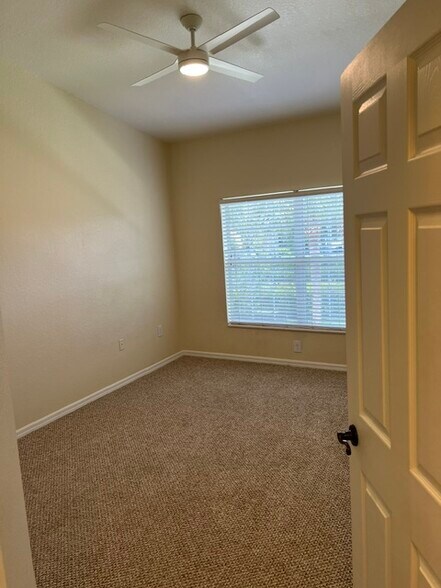 Secondary bedroom - 12515 McGregor Blvd