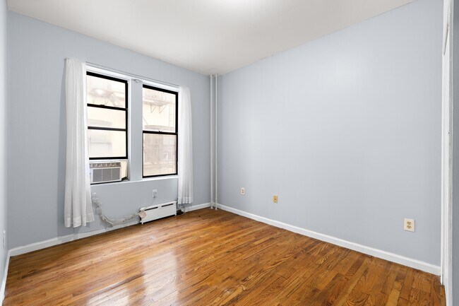 Building Photo - 6209-6215 JFK Blvd E