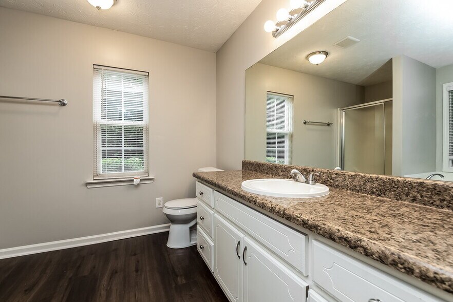 Building Photo - 3808 Summer Leigh Ct