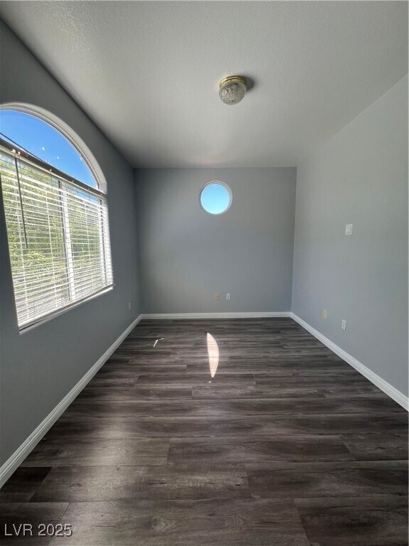 Building Photo - 700 Carnegie St